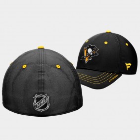 Boston Bruins Authentic Pro Men Black Rink Flex Hat